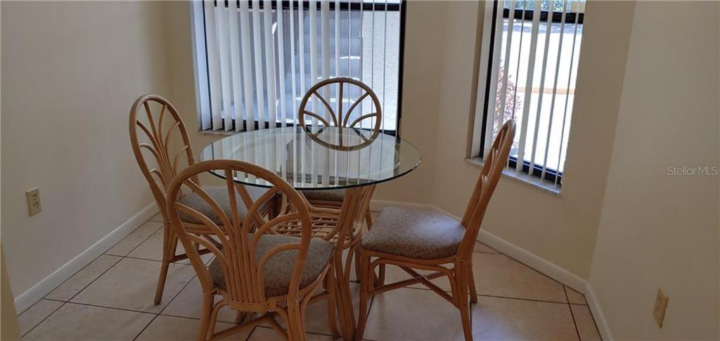 4330 Shorewalk Lakeview Condo Close To Img And Beach Μπράντεντον Εξωτερικό φωτογραφία