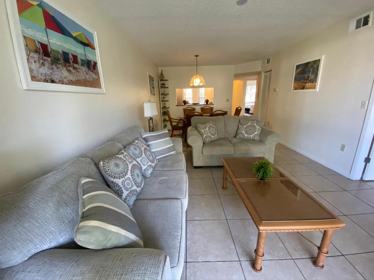 4330 Shorewalk Lakeview Condo Close To Img And Beach Μπράντεντον Εξωτερικό φωτογραφία