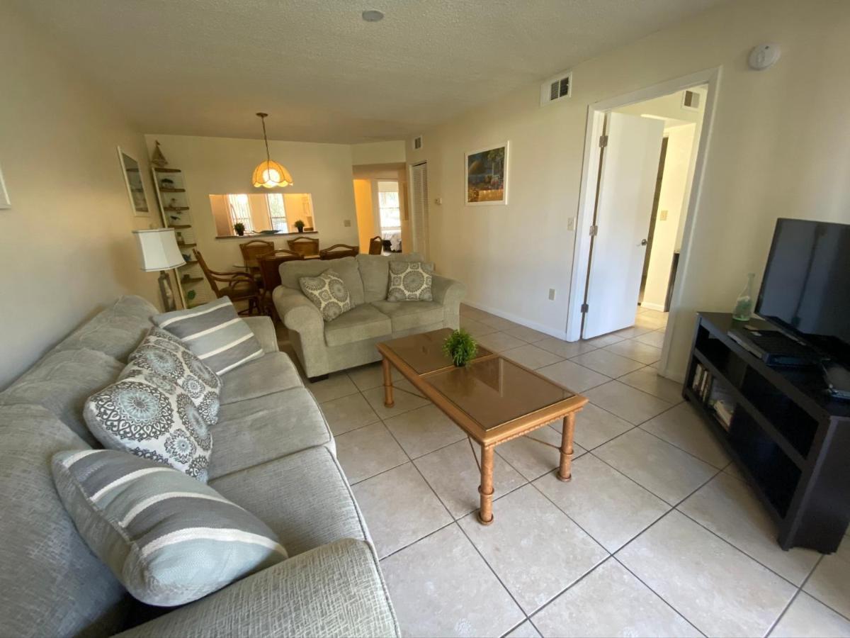 4330 Shorewalk Lakeview Condo Close To Img And Beach Μπράντεντον Εξωτερικό φωτογραφία